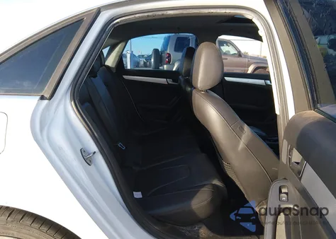 2012 Audi A4 2.0T Premium z USA, uszkodzony, nr VIN WAUFFAFL5CN005621